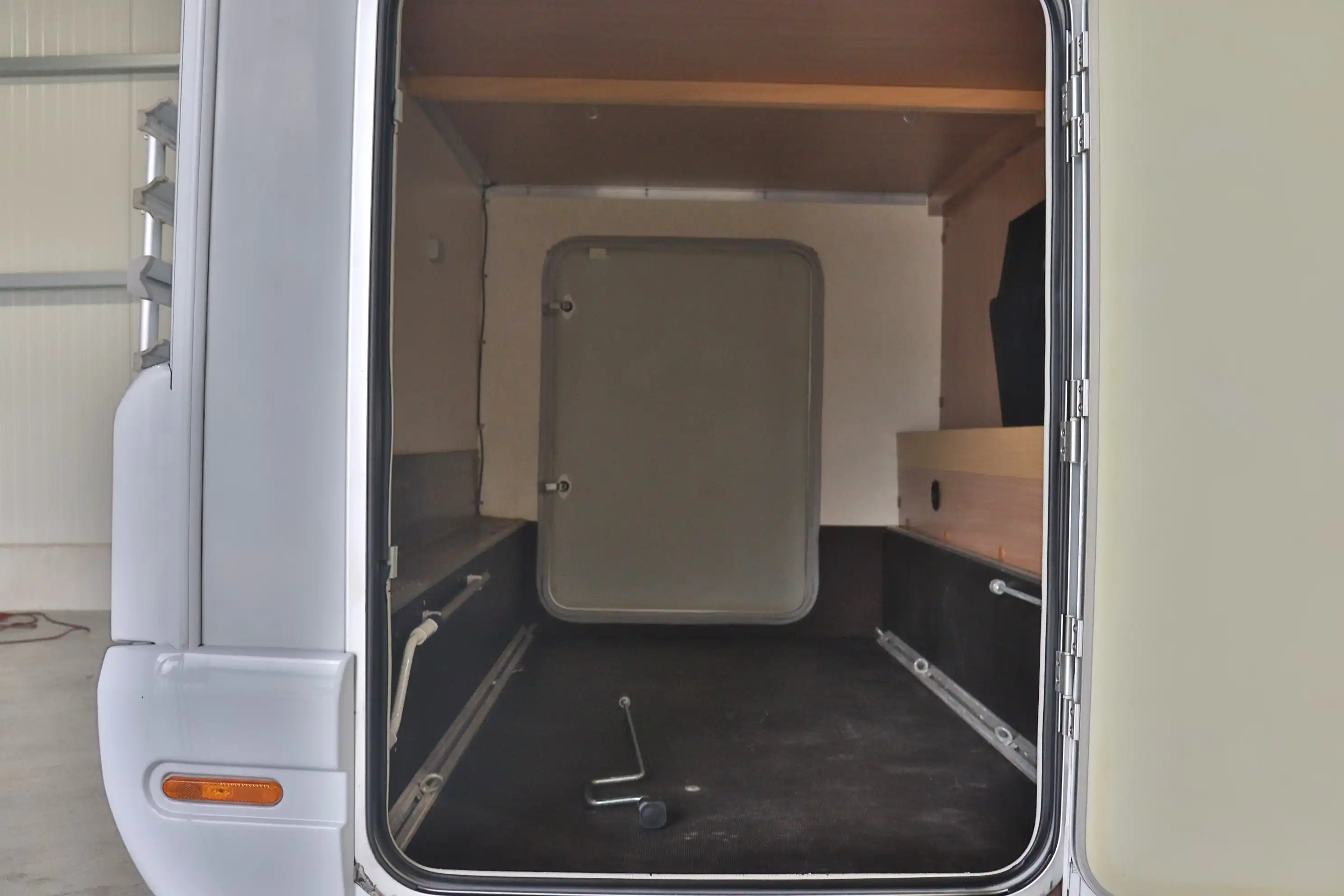 KNAUS SKY Traveller 650 DG